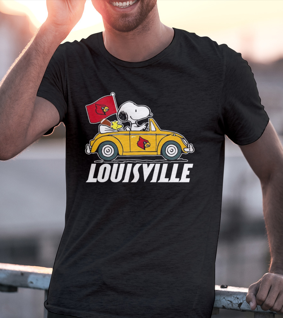 Snoopy And Woodstock Driving Louisville Cardinals Car T-Shirt