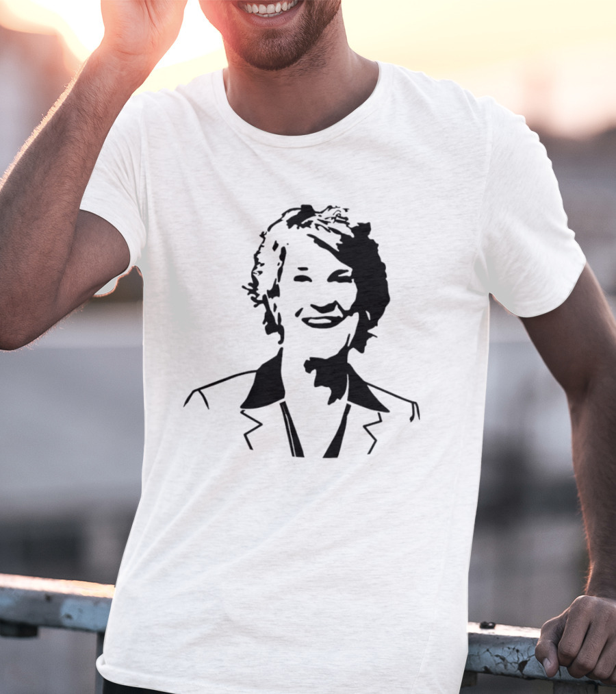 Lisa Bluder Coach T-Shirt