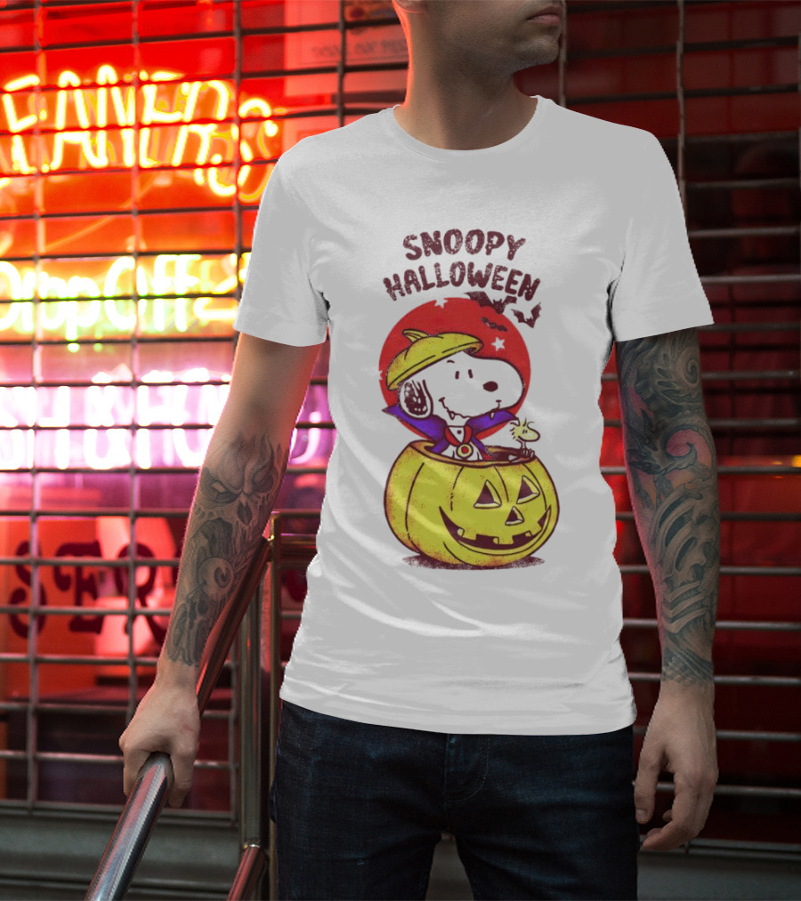 Snoopy Halloween Woodstock Peanuts Pumpkin T-Shirt