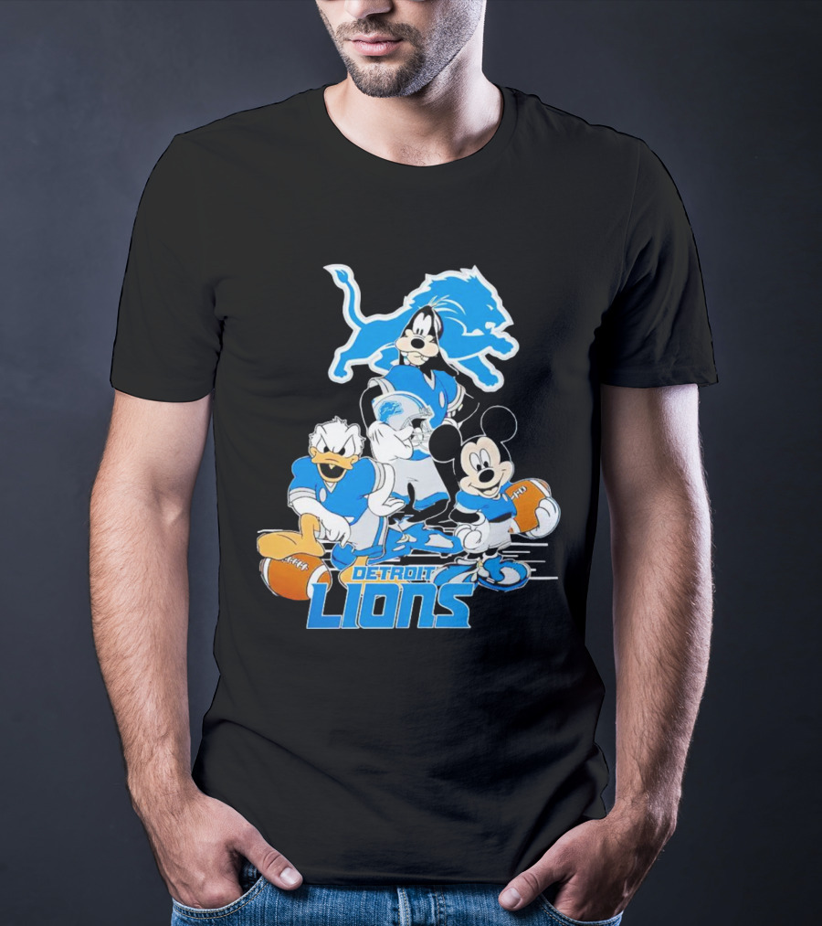 Detroit Lions Mickey Friends Game Day Football Disney T-Shirt
