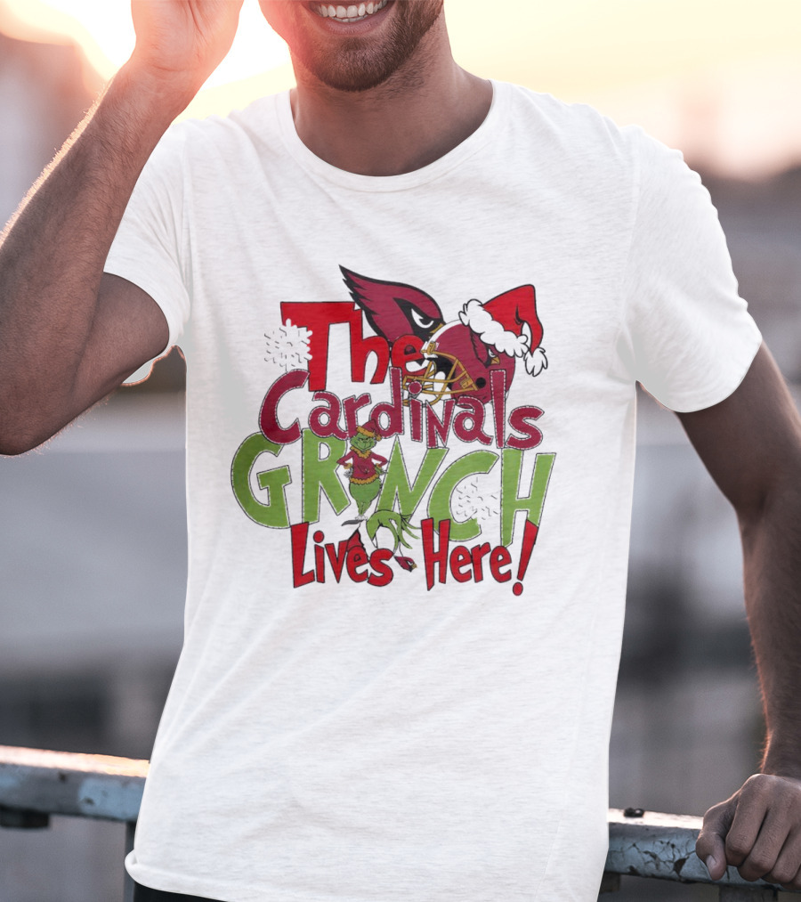 The Cardinals Grinch Lives Here Christmas Arizona T-Shirt