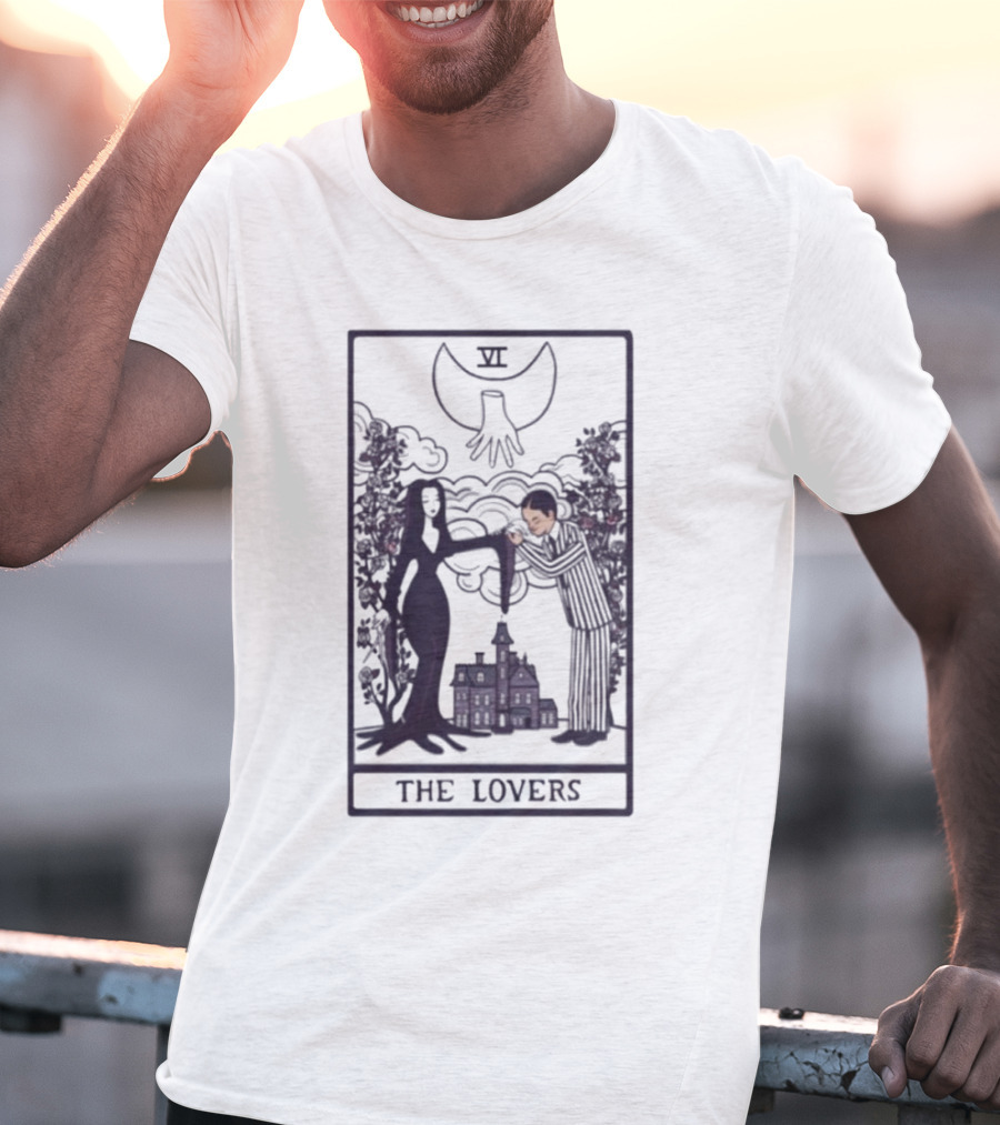 Vampire Lovers VI Tarot Card Gothic Castle And Bat T-Shirt