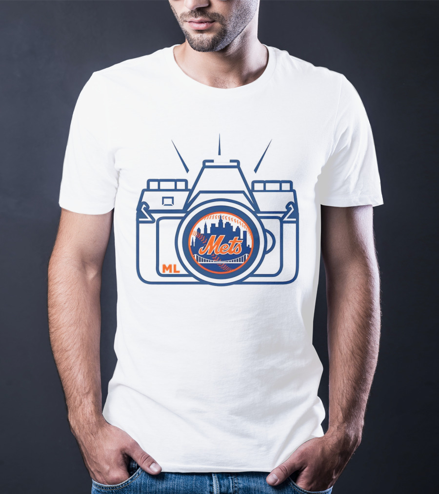 New York Mets Francisco Alvarez Marc Levine Camera T-Shirt