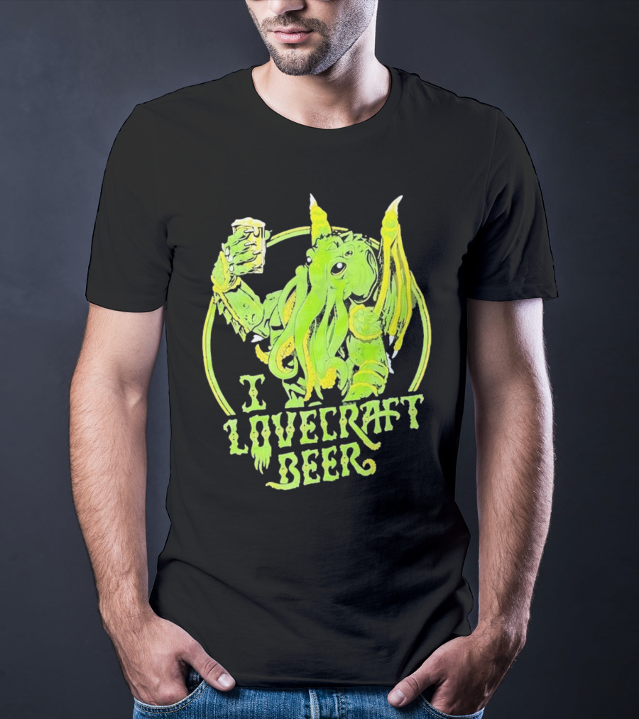 Cthulhu I Love Craft Beer Green Creature Holding Mug T-Shirt