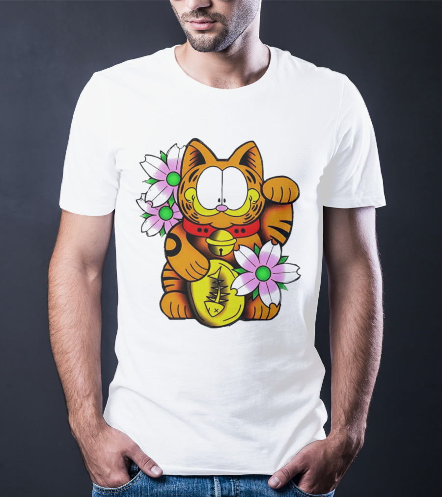 Garfield Maneki Neko With Fish Coin And Flowers T-Shirt