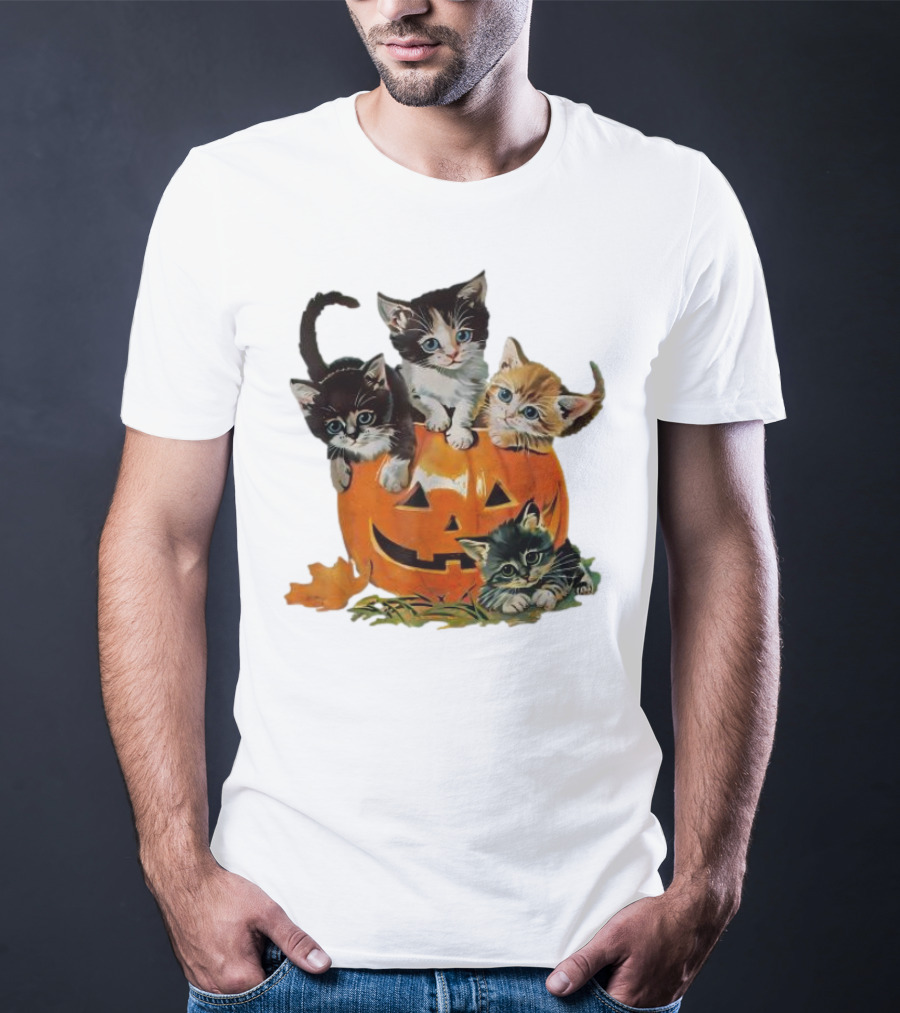 Vintage 90s Cat Pumpkin Halloween Spooky Season T-Shirt