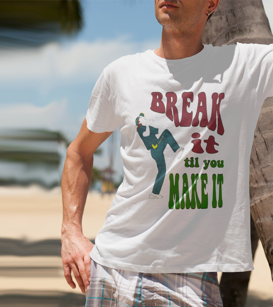 BREAK IT TIL YOU MAKE IT Retro Style Dancing Figure T-Shirt