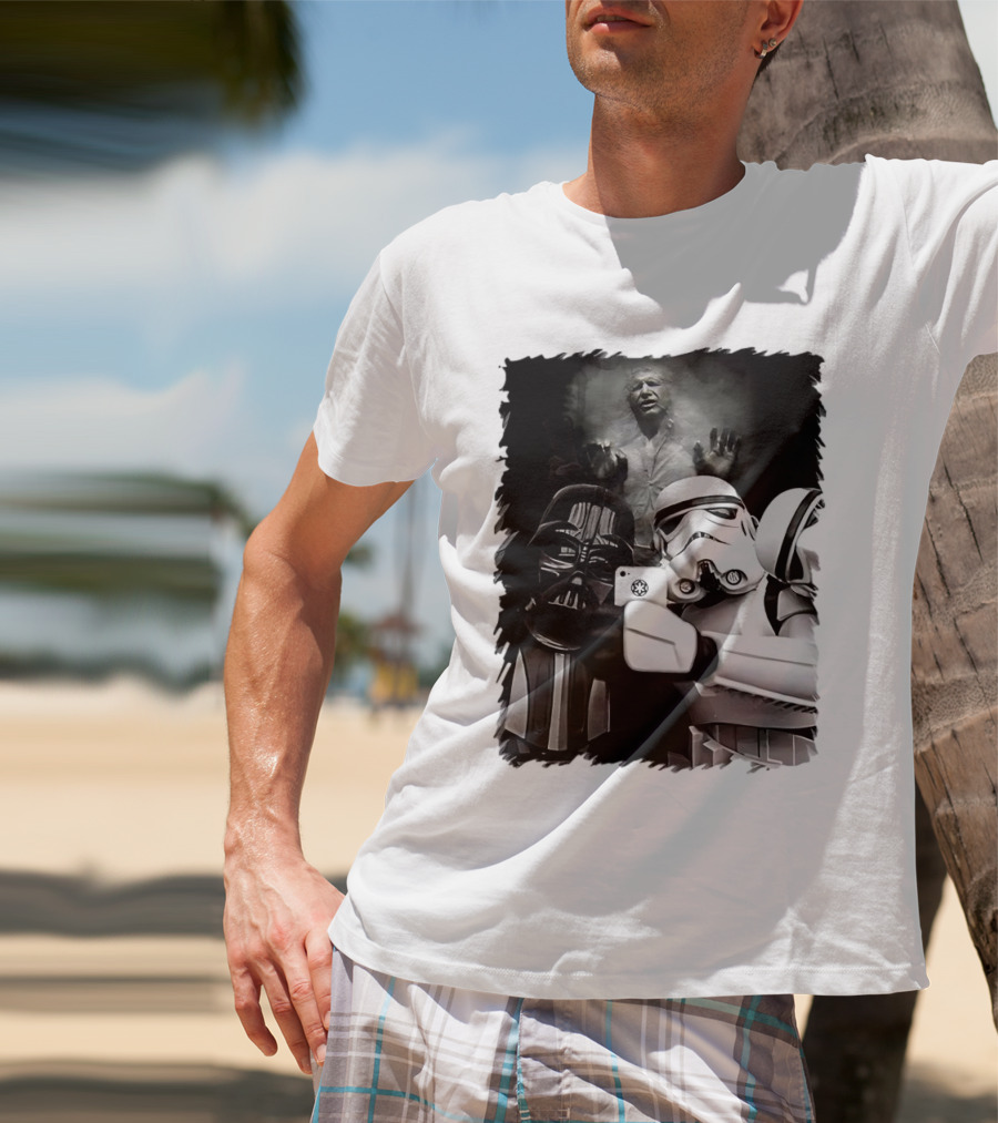 Star Wars Darth Vader And Stormtrooper Taking Selfie With Han Solo Frozen In Carbonite T-Shirt