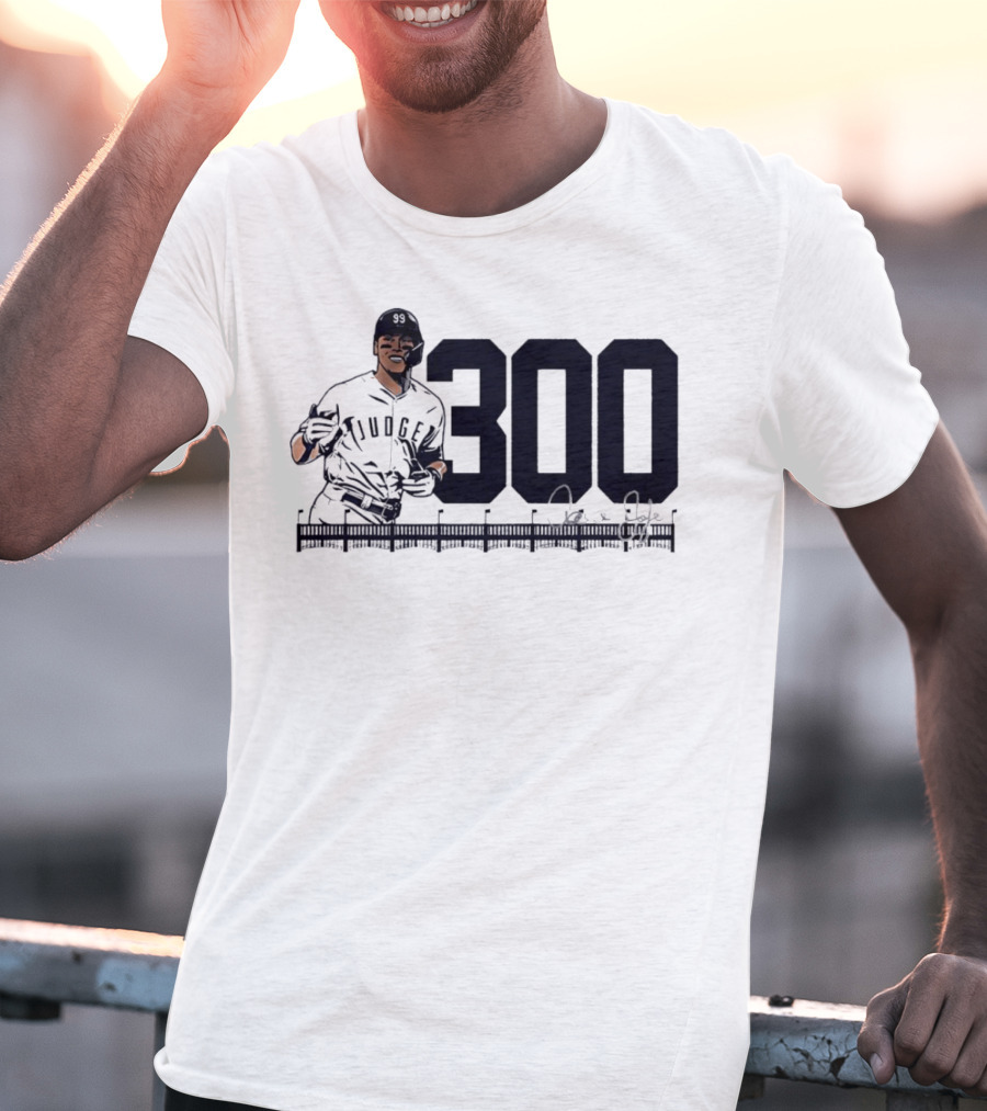 Aaron Judge 300 Career Home Runs Yankees Signature T-Shirt
