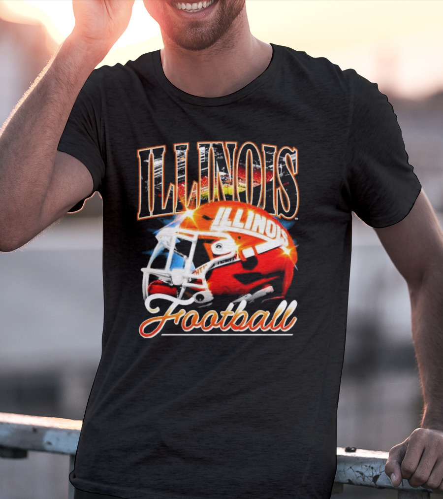 Illinois Fighting Illini Football Helmet Vintage Retro T-Shirt