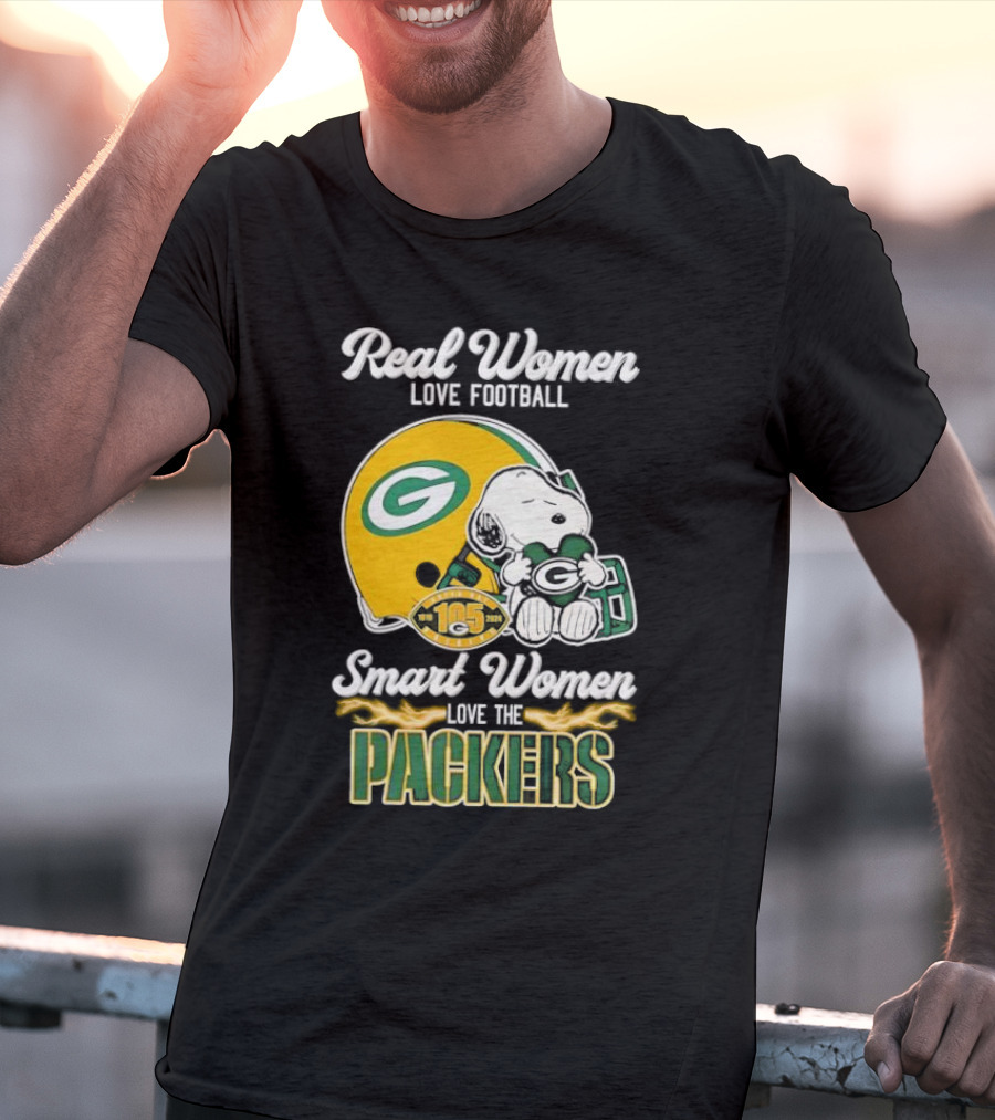 Snoopy Real Women Love Football Smart Women Love The Packers Green Bay Helmet T-Shirt