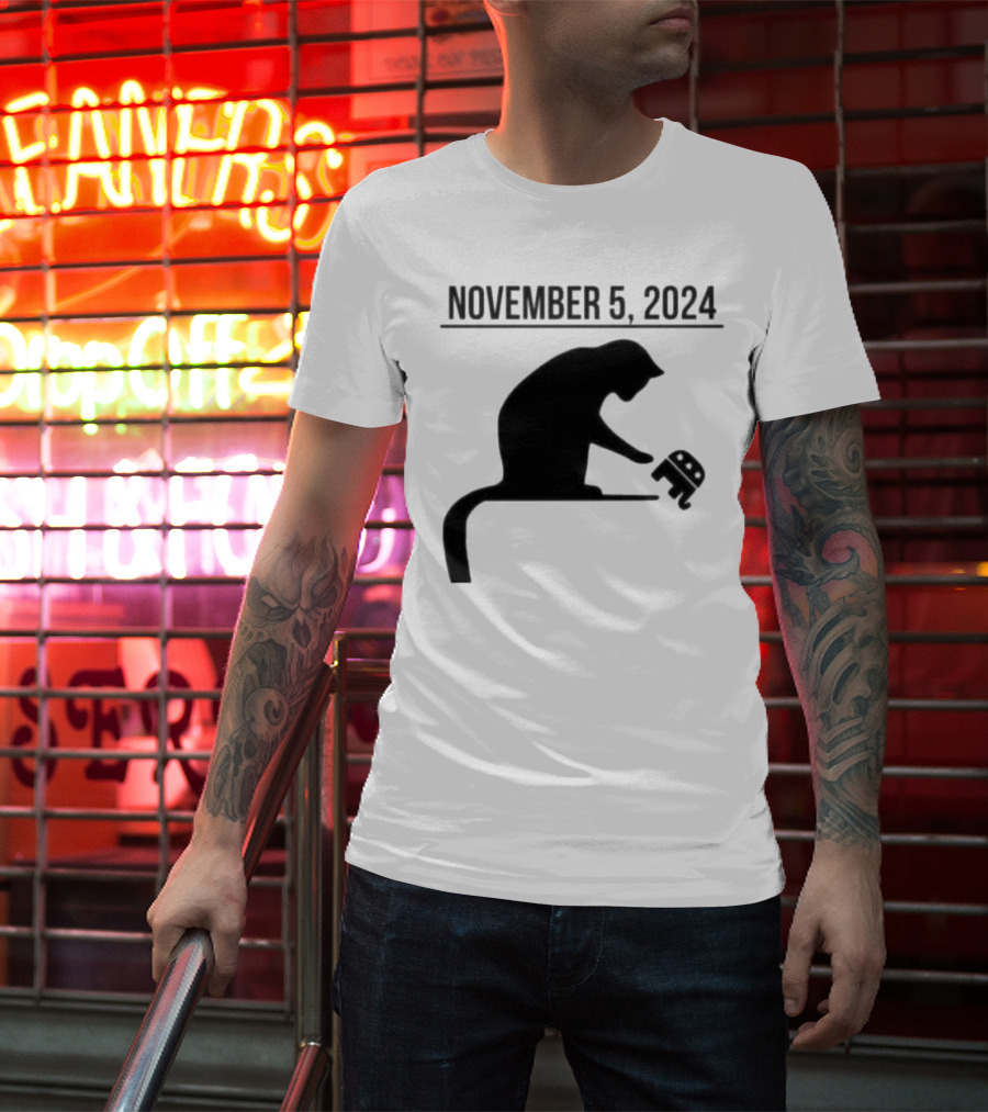 Cat Lady Knocking Republican Elephant November 5 T-Shirt