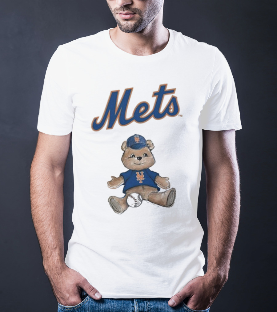 Mets Bear With Cap And Ball T-Shirt
