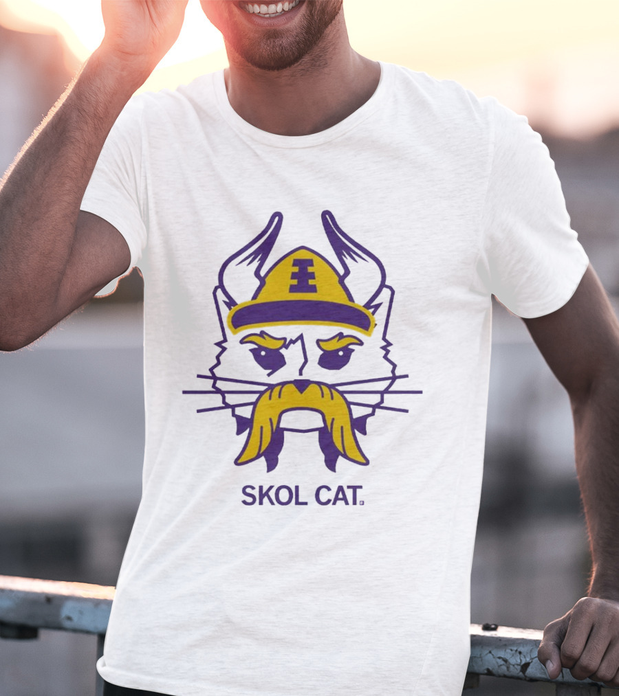 Skol Cat Viking Helmet Mustache Sports Enthusiast T-Shirt