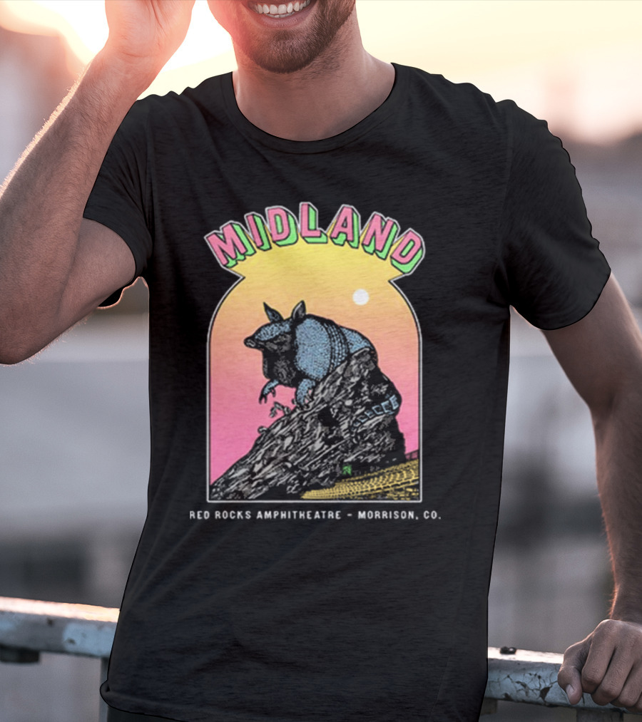 Midland Red Rocks Amphitheatre Armadillo Morrison CO T-Shirt