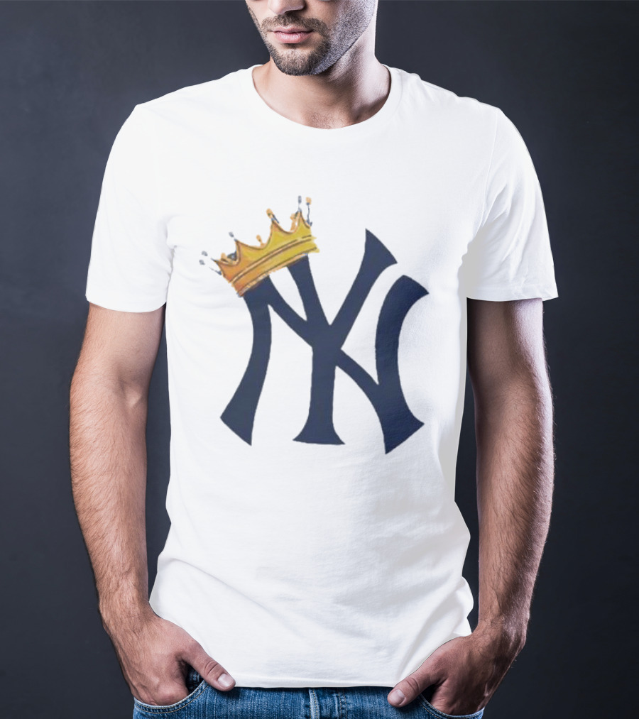 New York Yankees Logo With Crowned King Emblem T-Shirt