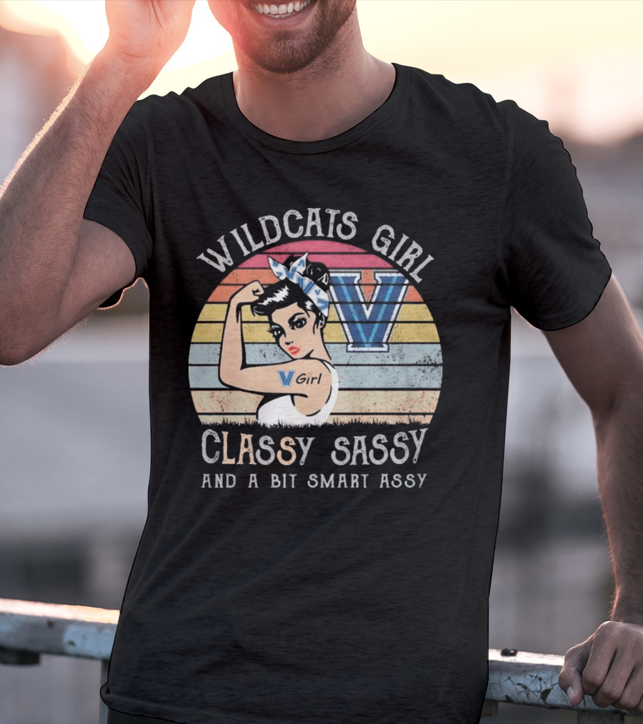 Wildcats Girl Classy Sassy And A Bit Smart Assy V Girl Vintage Style T-Shirt