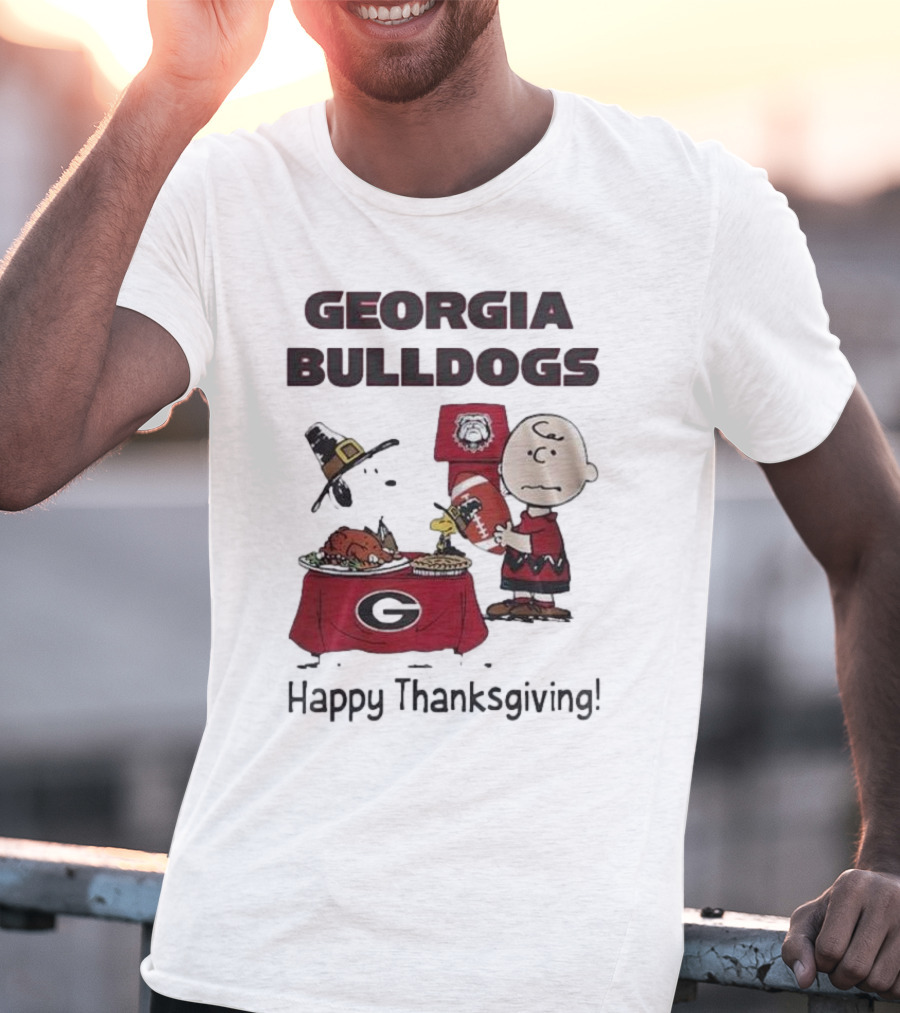 Georgia Bulldogs Peanuts Thanksgiving Celebrations Charlie Brown Football T-Shirt