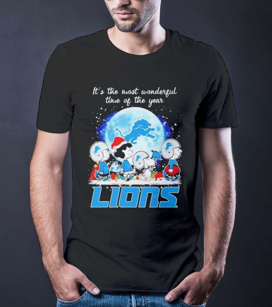Peanuts Detroit Lions Christmas It’s The Most Wonderful Time Of The Year T-Shirt