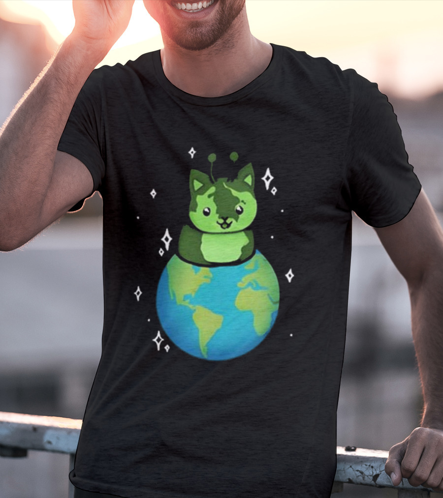 Cult Of Biscuit Alien Biscuit Cat Globe Stars T-Shirt
