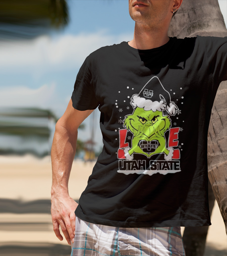 The Grinch Love Utah State Aggies Football Christmas T-Shirt