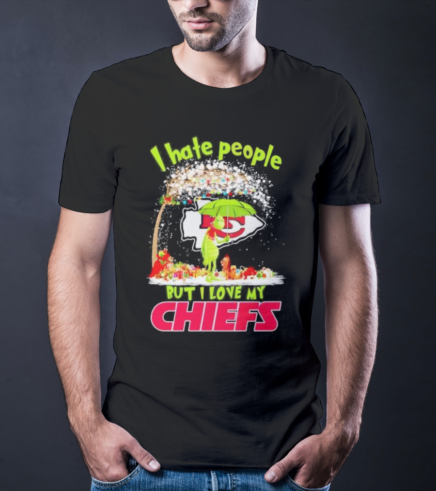 I Hate People But I Love My Chiefs Grinch And Max Kansas City Chiefs Christmas T-Shirt
