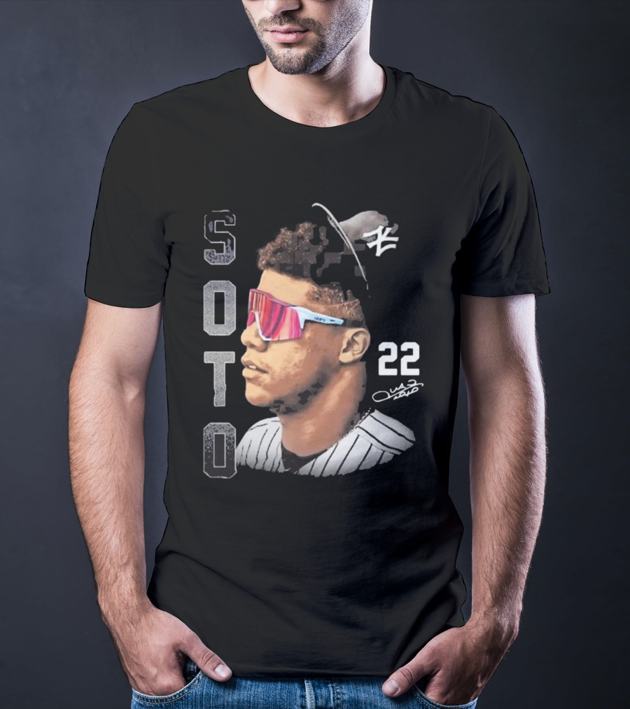 Soto 22 New York Yankees Juan Signature T-Shirt