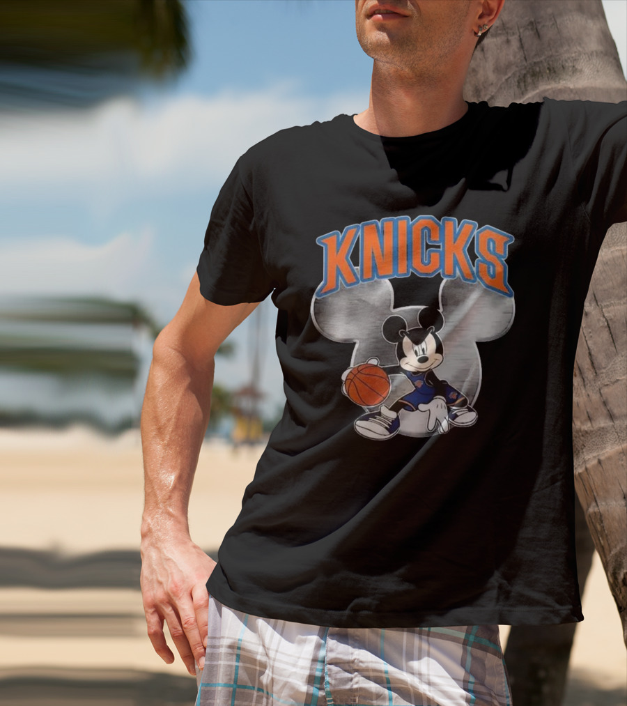 Knicks Mickey Mouse Basketball Christmas T-Shirt