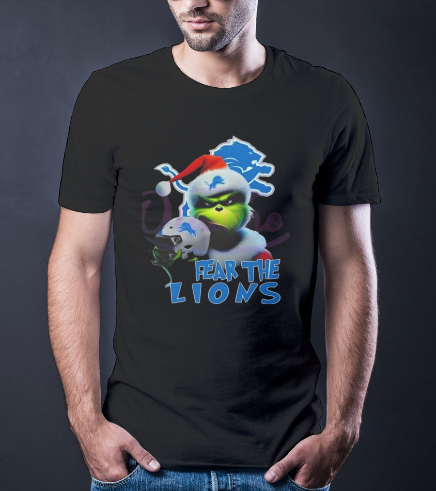 Santa Grinch Fear The Lions Detroit Lions T-Shirt
