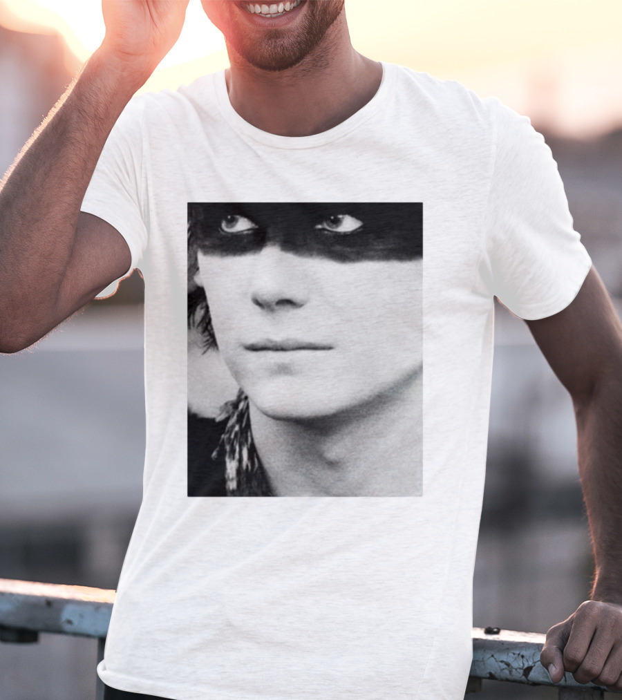 Manic Street Preachers Little Baby Nothings Valerie Phillips Black Eyeliner T-Shirt