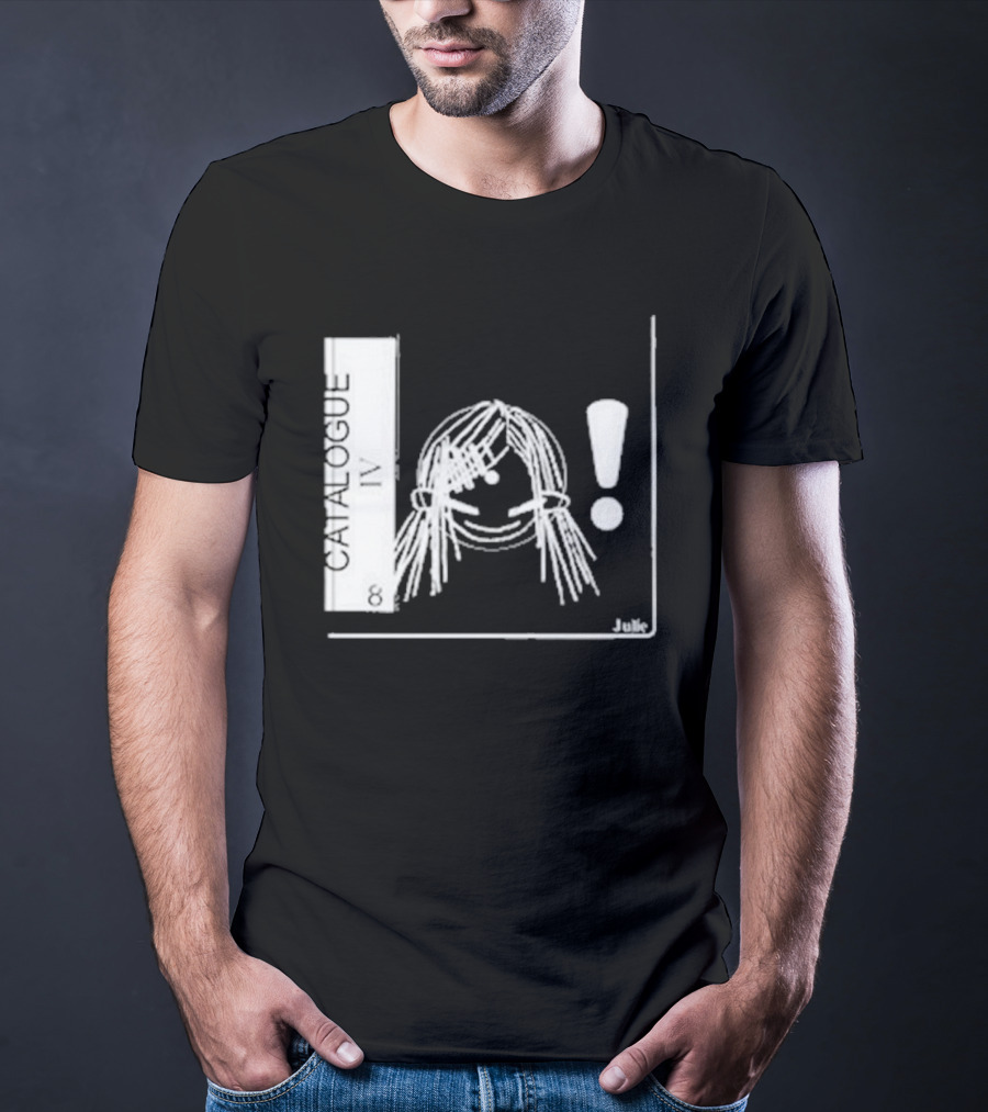 Catalogue IV Julie T-Shirt