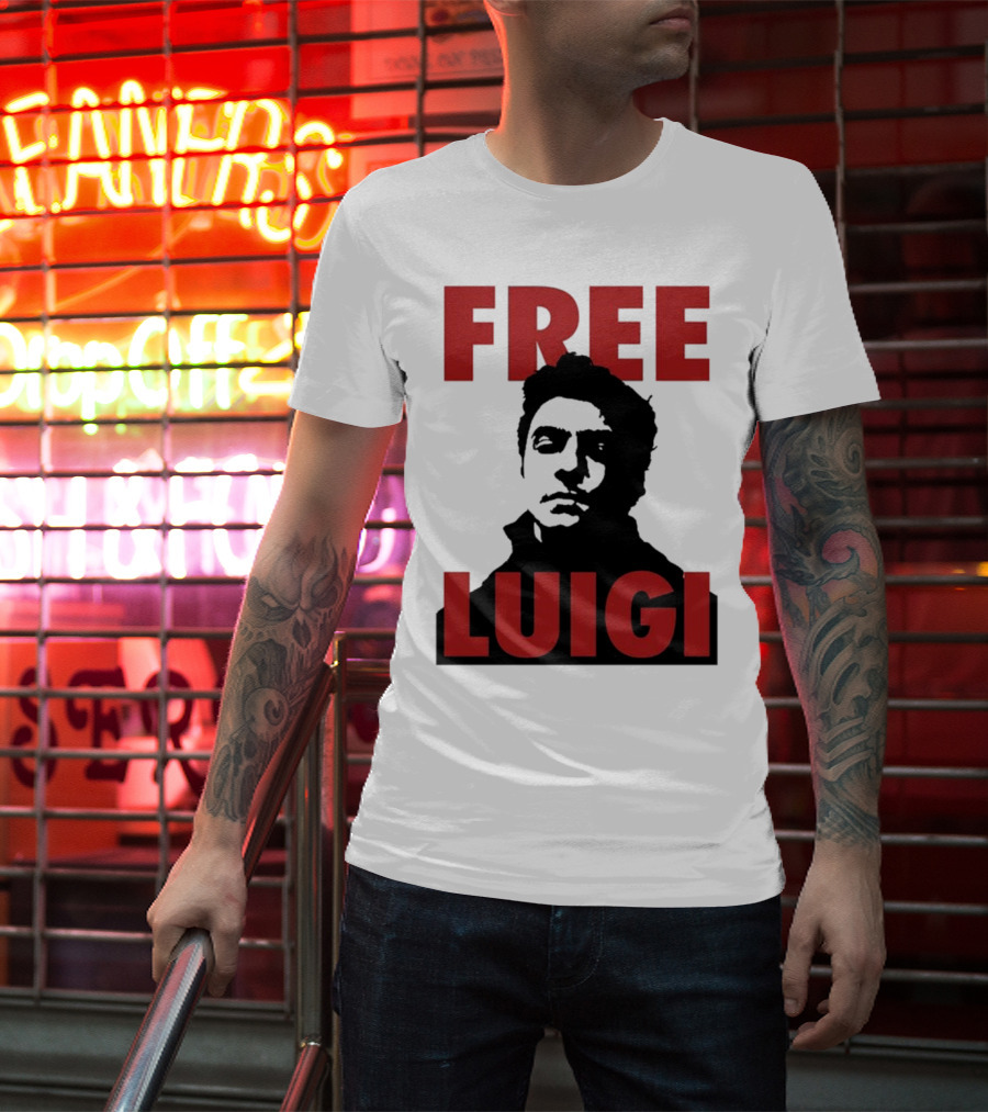 Free Luigi Mangione Bold Statement Iconic T-Shirt