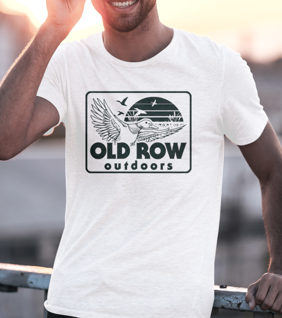Old Row Outdoors Flying Duck Badge With Birds And Sunset T-Shirt