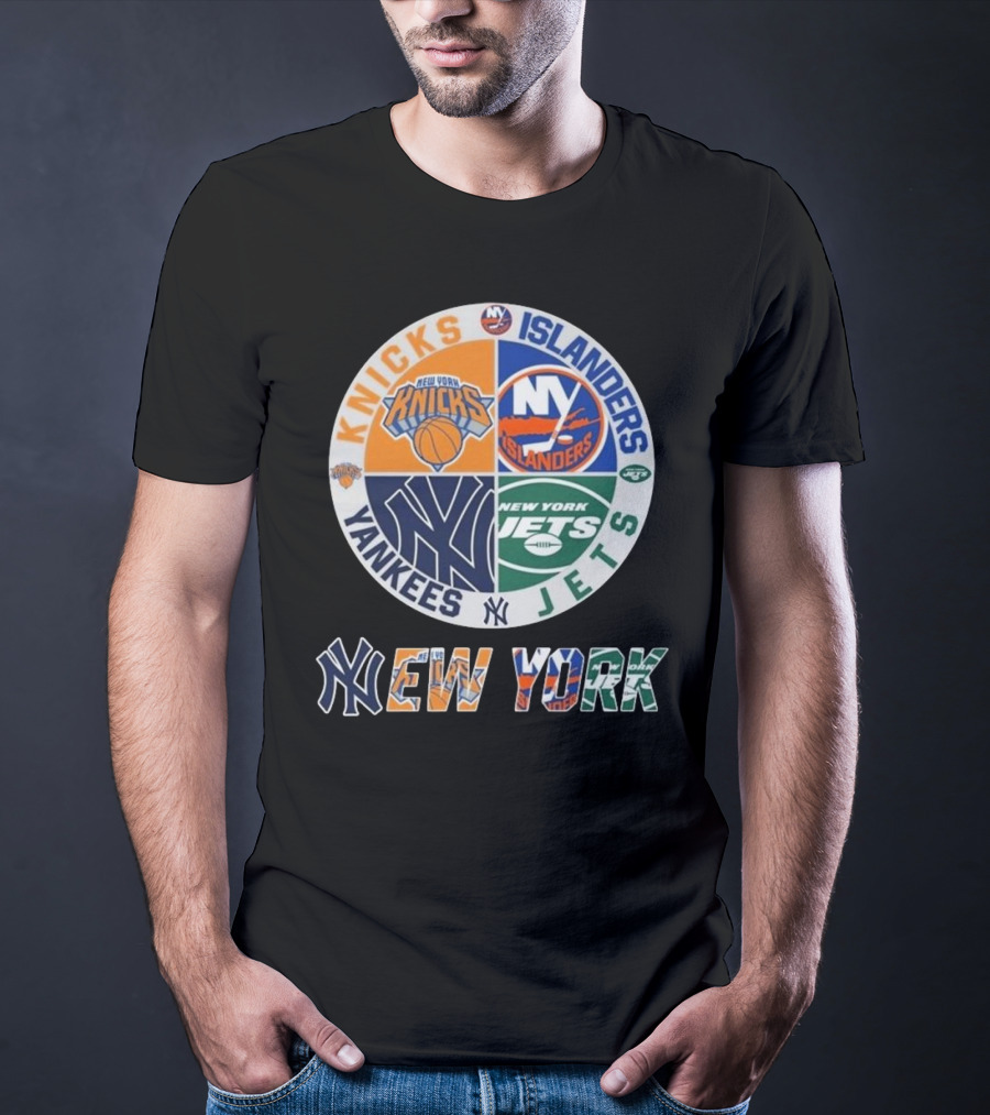New York Knicks Islanders Yankees Jets Circle Logo New York T-Shirt