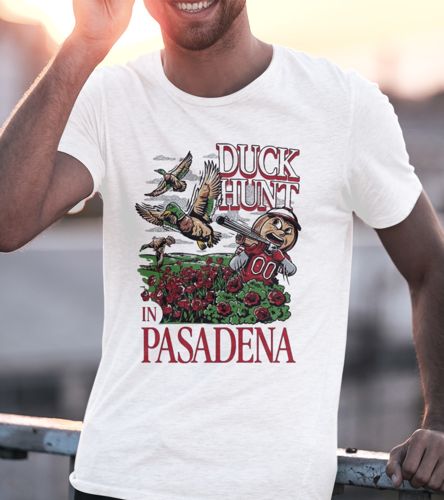 Duck Hunt In Pasadena Football Roses Retro Style T-Shirt