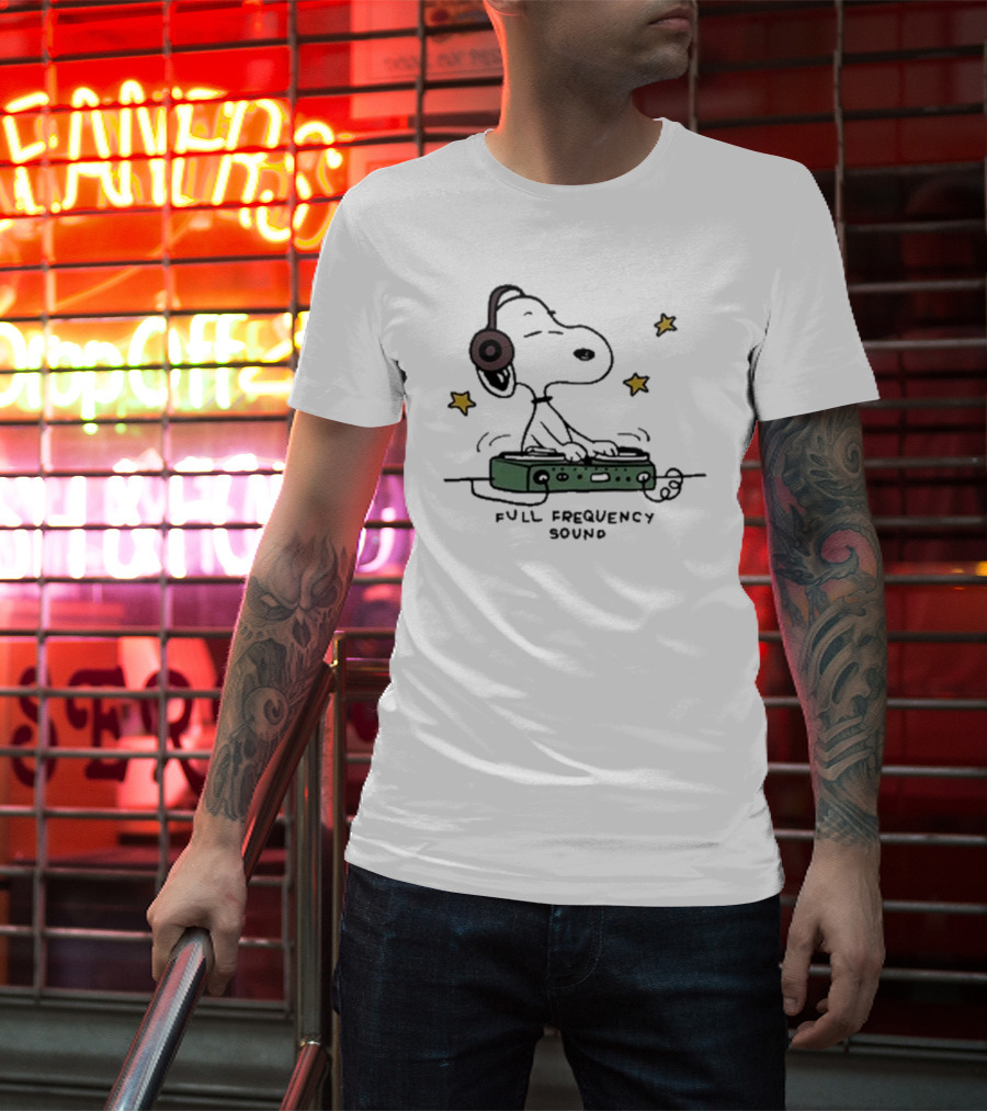 Snoopy DJ With Headphones Full Frequency Sound Stars T-Shirt