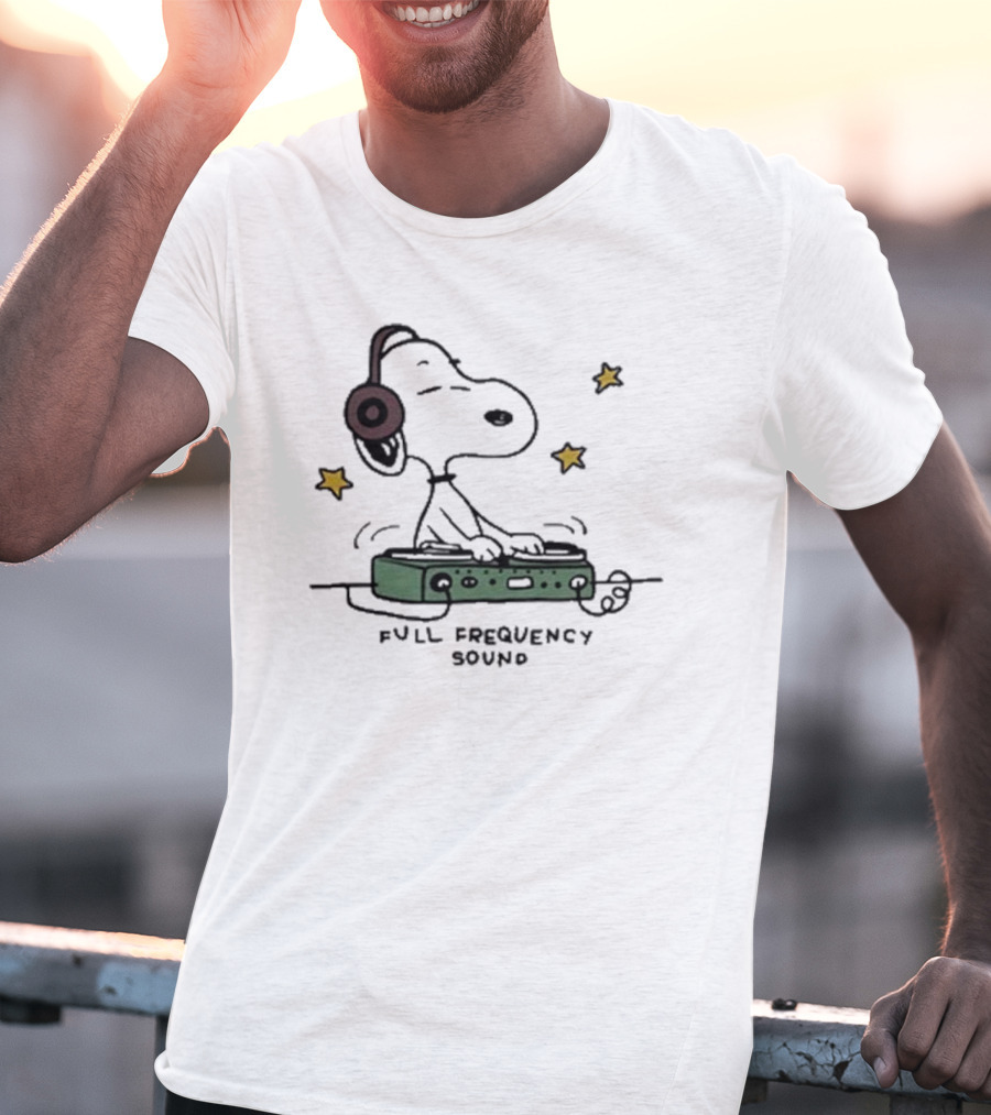 Snoopy DJ With Headphones Full Frequency Sound Stars T-Shirt