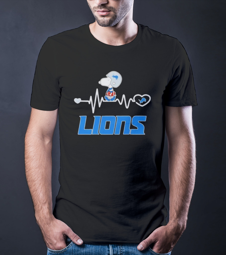 Heartbeat Snoopy Detroit Lions T-Shirt