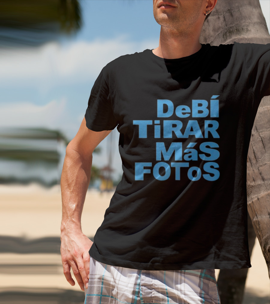 Debí Tirar Más Fotos DTMF Bold Blue Text T-Shirt