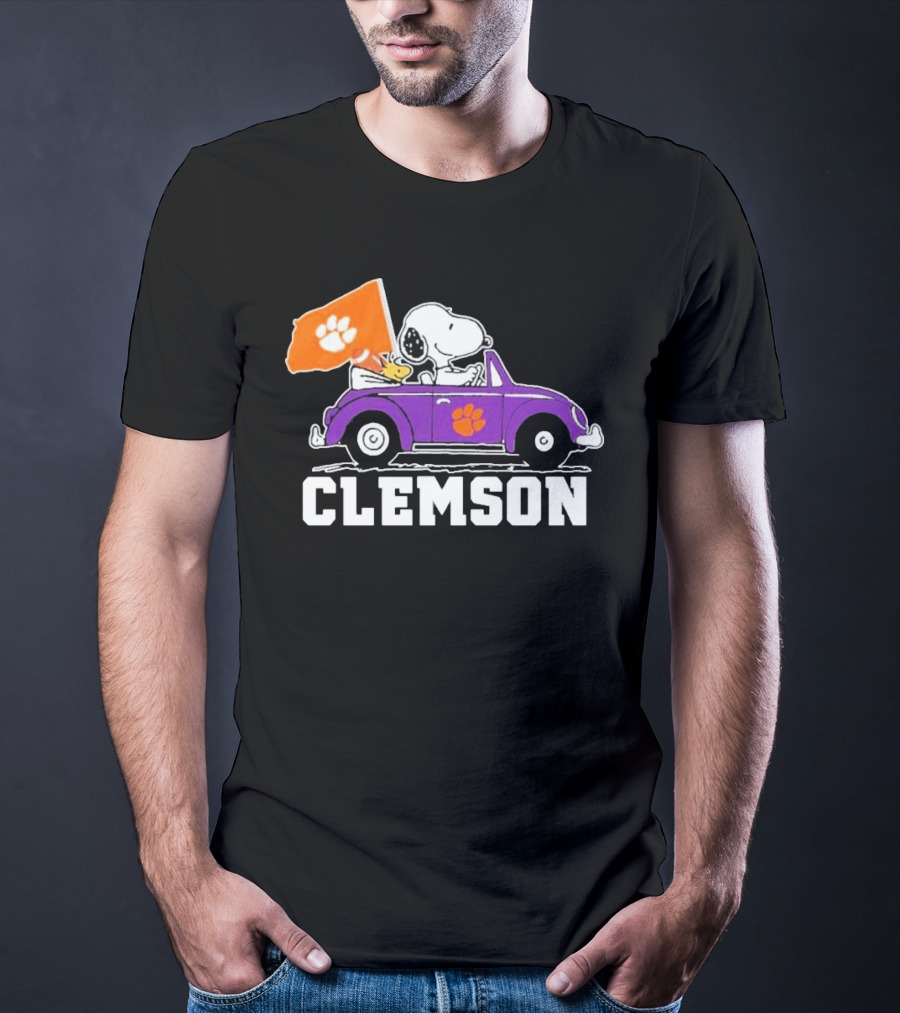 Peanuts Snoopy Woodstock Driving Purple Car With Clemson Tigers Flag CFP T-Shirt