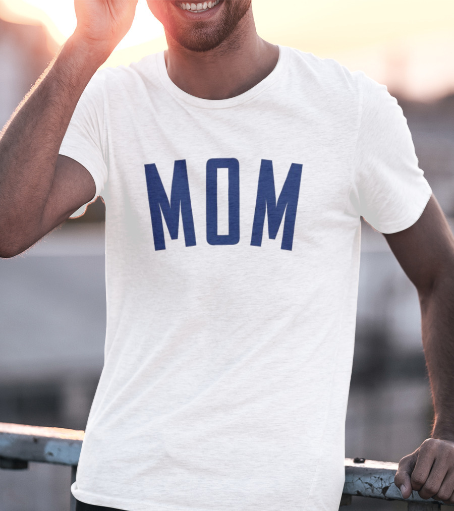 Chicago Cubs MOM Mother's Day Celebration T-Shirt
