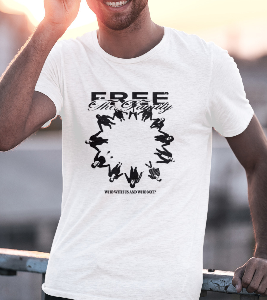Lildurk Free The Family Who With Us And Why Not Victory Hand Symbol Circle T-Shirt