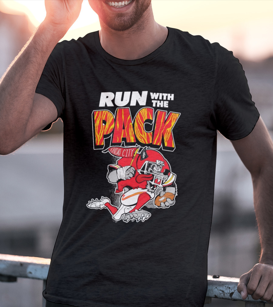 Run With The Pack Kansas City Chiefs KC Wolf 2025 T-Shirt