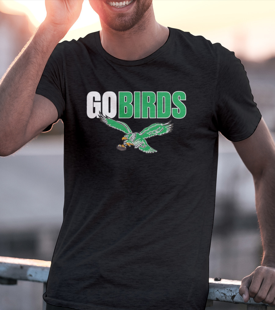 Philadelphia Eagles Go Birds Flying Eagle Emblem T-Shirt