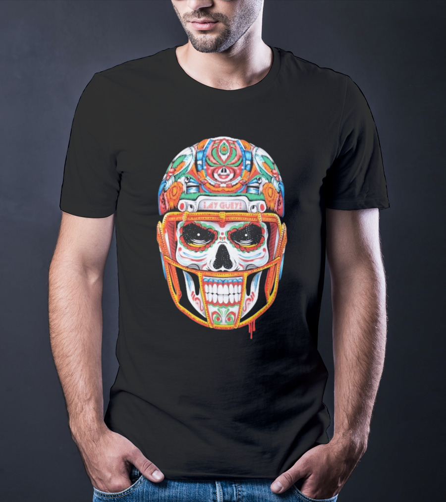 Primera De 10 ¡Ay Güey! Colorful Skull Football Helmet T-Shirt