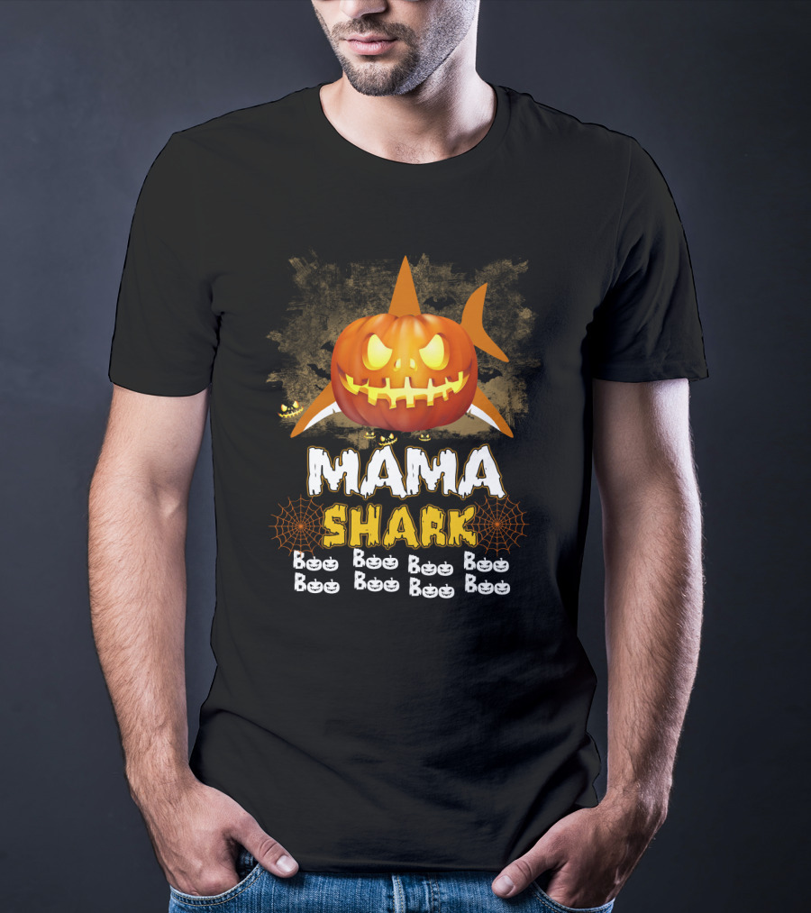 Mama Shark Pumpkin Boo Spooky Halloween Jack-O'-Lantern T-Shirt