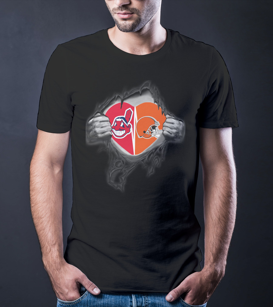 Cleveland Browns Indians Heart Vintage Logos Torn Skin T-Shirt