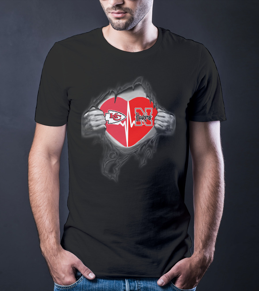 Kansas City Chiefs Nebraska Huskers Heart Logo Fusion Fan T-Shirt