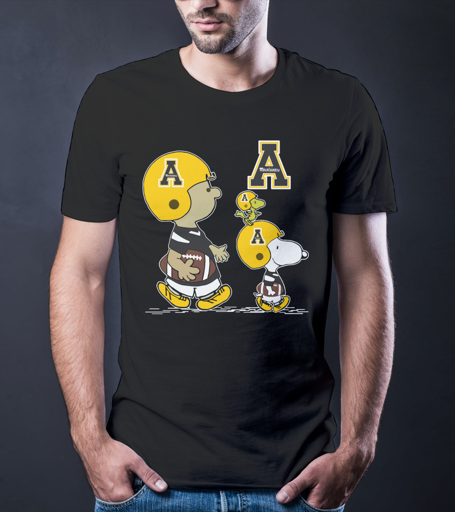 Appalachian State Mountaineers Snoopy And Woodstock Football Helmet T-Shirt