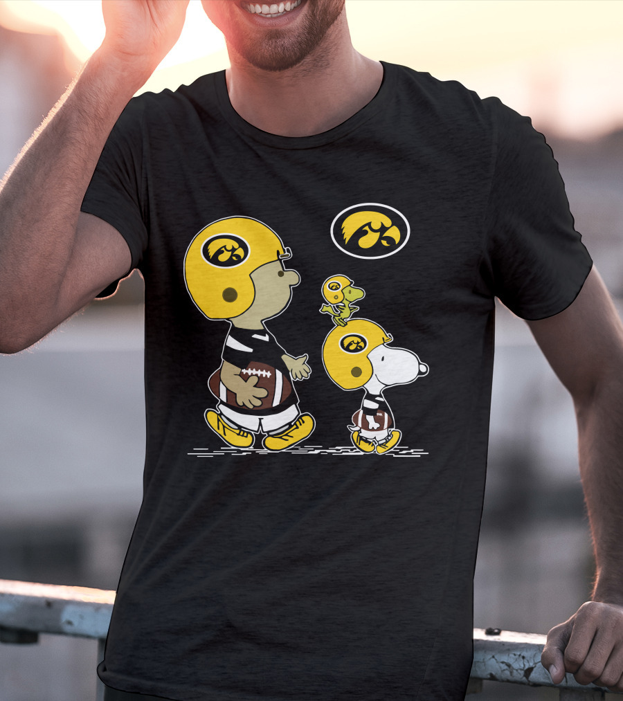 Iowa Hawkeyes Snoopy Football Peanuts Characters With Helmets T-Shirt